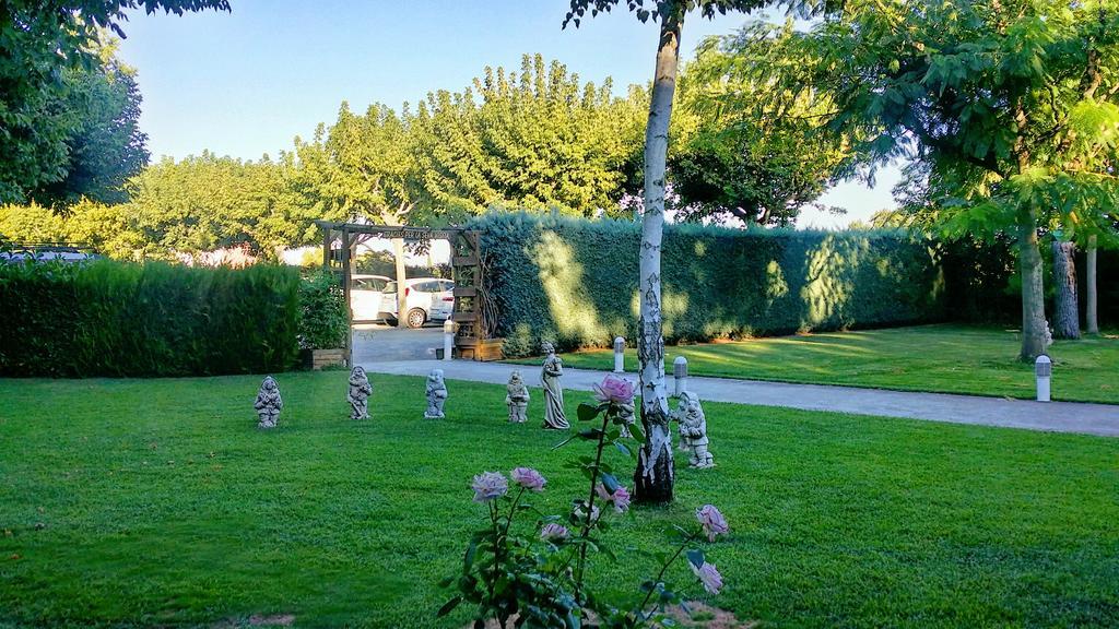Jardins Del Segria Hotel Лерида Екстериор снимка