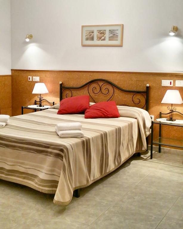 Jardins Del Segria Hotel Лерида Екстериор снимка