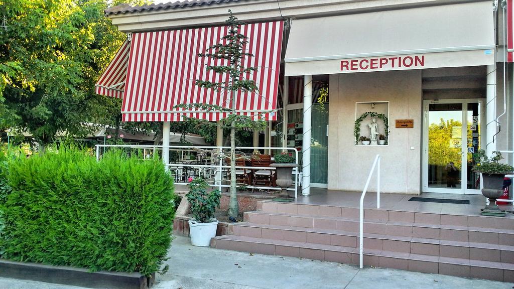 Jardins Del Segria Hotel Лерида Екстериор снимка