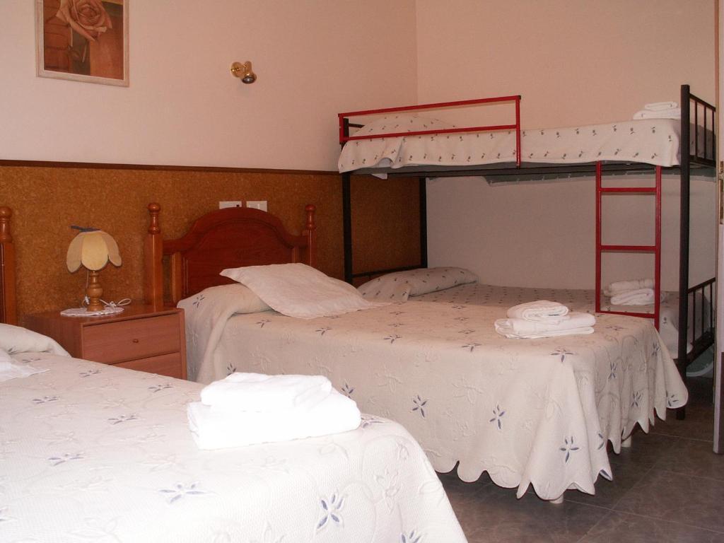 Jardins Del Segria Hotel Лерида Стая снимка